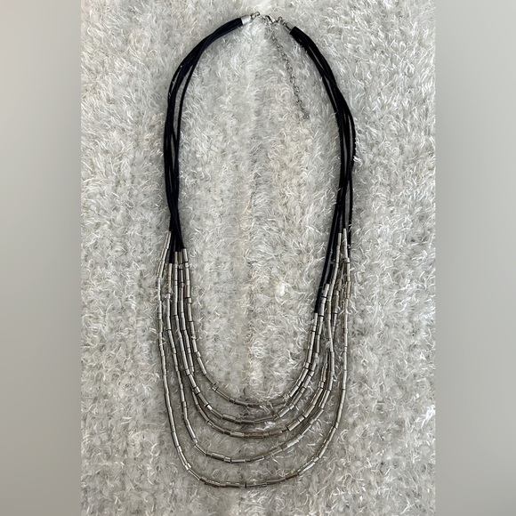 Loft Black and Silver Necklace - Picture 1 of 2